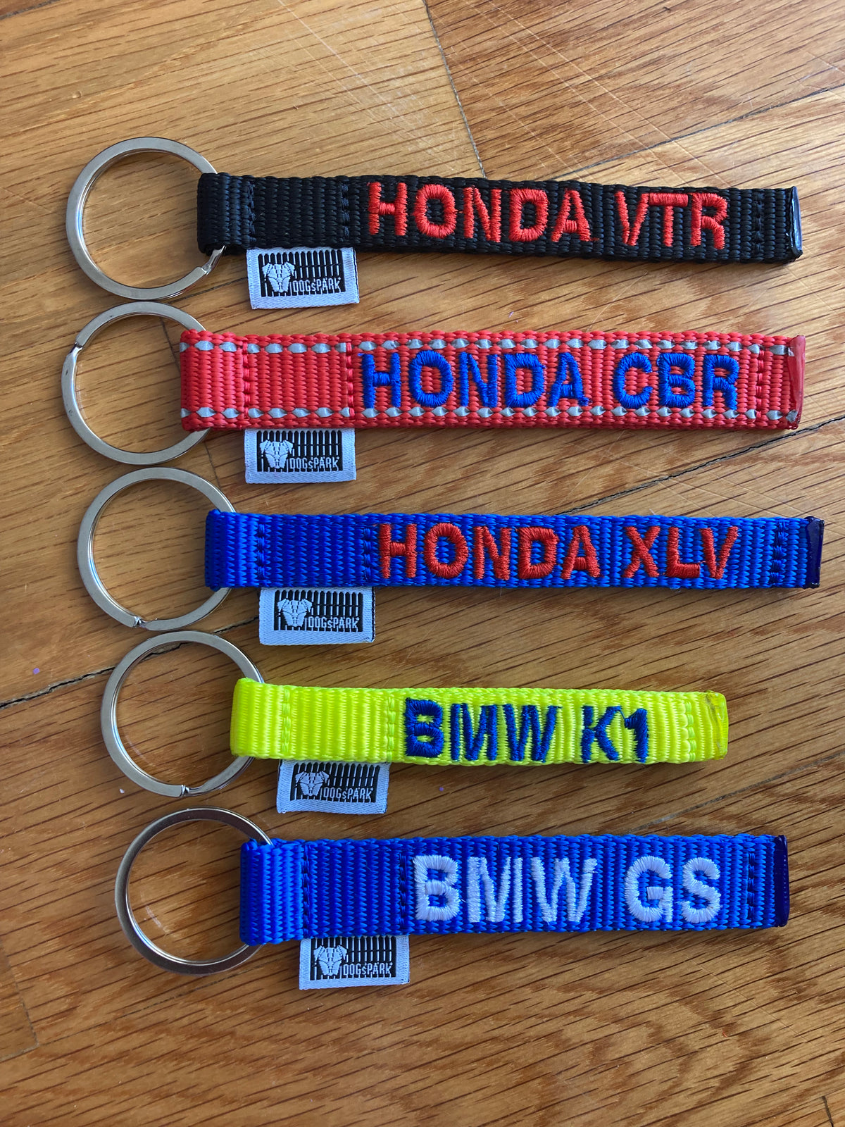 DOGsPARK Custom embroidered keychain with motorbike  embroidery text. Handmade in Portugal