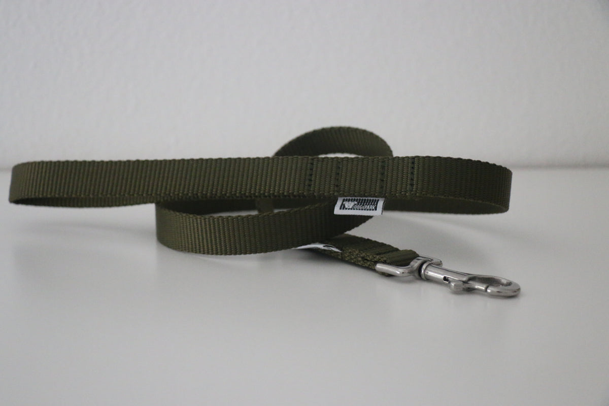 DOGsPARK Custom embroidered olive dog leash  2cm wide. handmade in Portugal
