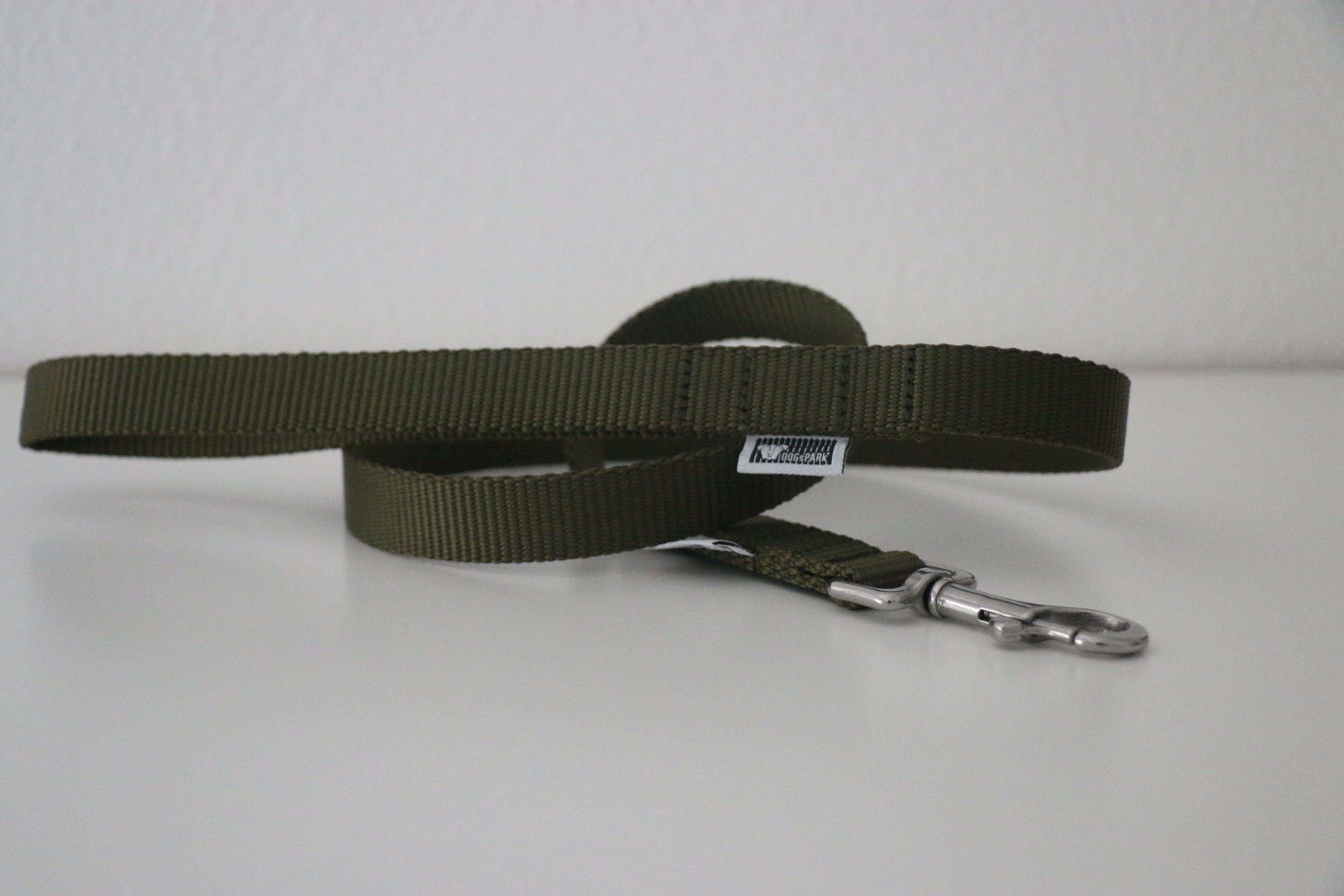 DOGsPARK Custom embroidered olive dog leash  2cm wide. handmade in Portugal