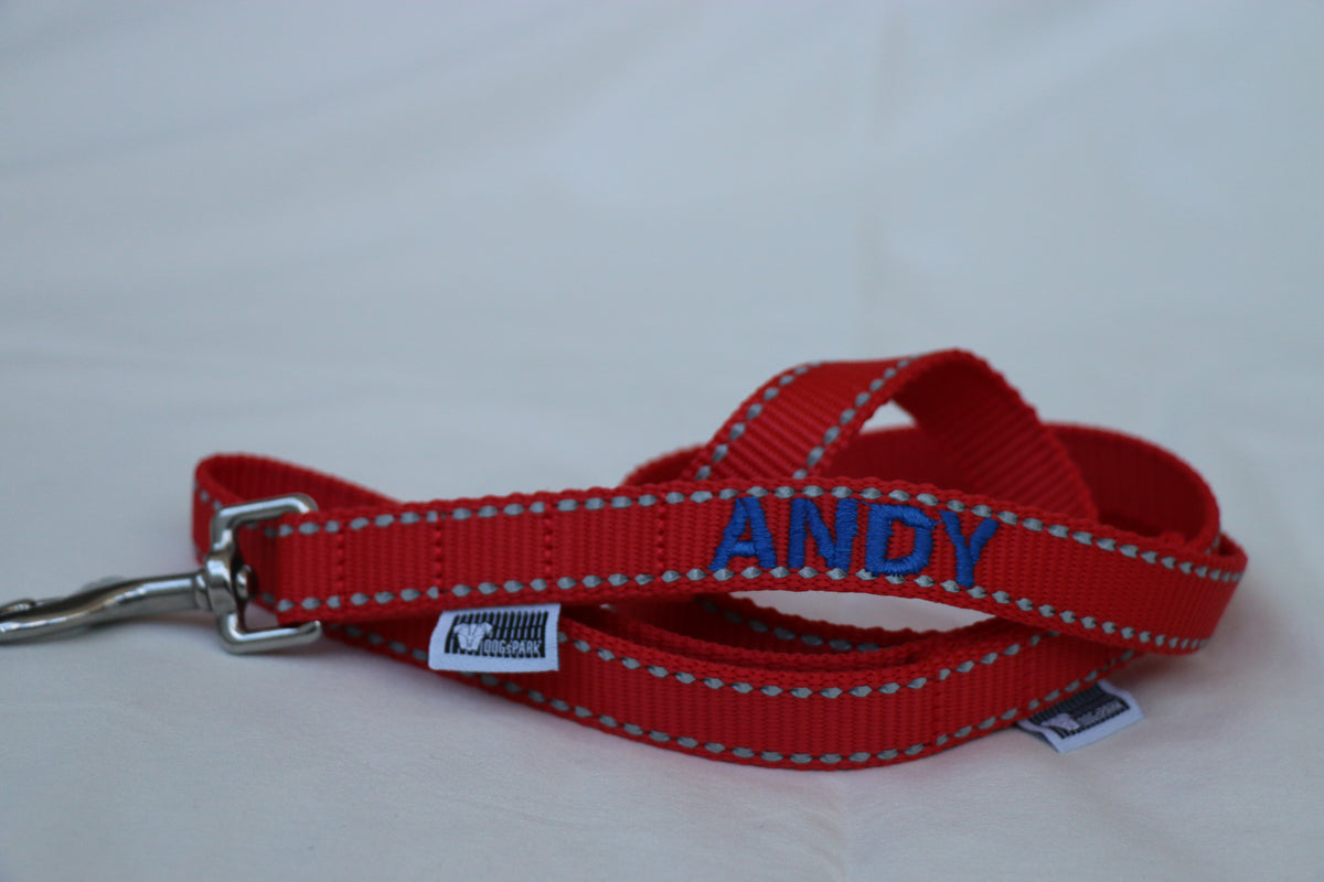 DOGsPARK Custom embroidered red dog leash with reflective piping, 2cm wide. handmade in Portugal