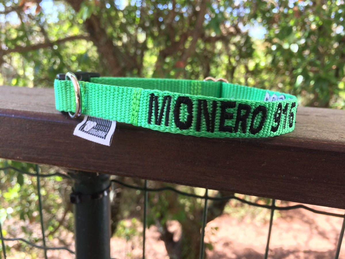DOGsPARK Custom embroidered Fluorescente/Neon GREEN dog collar, 1,5cm Wide. Handmade in Portugal