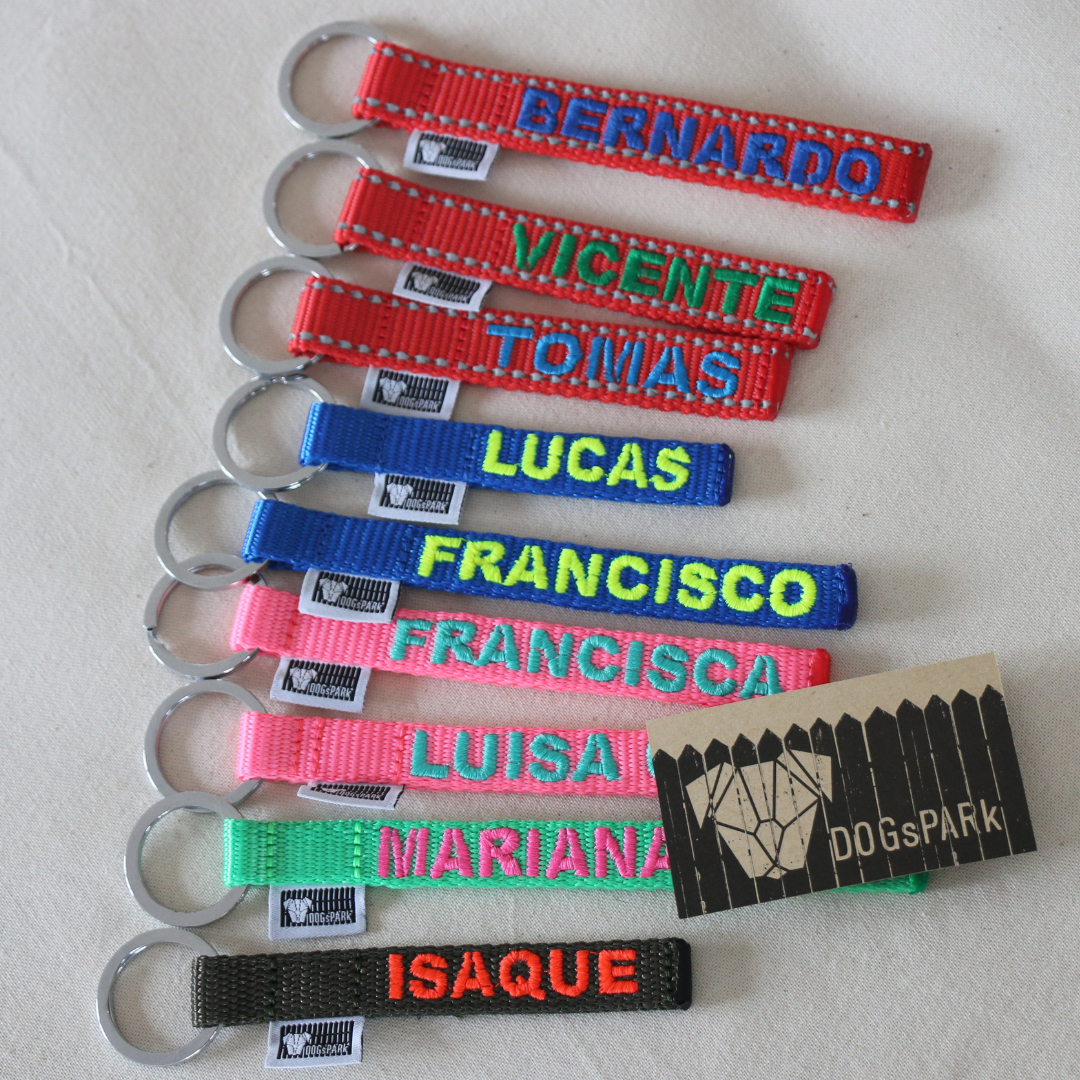 Custom embroidered dog keychain, handmade in Portugal