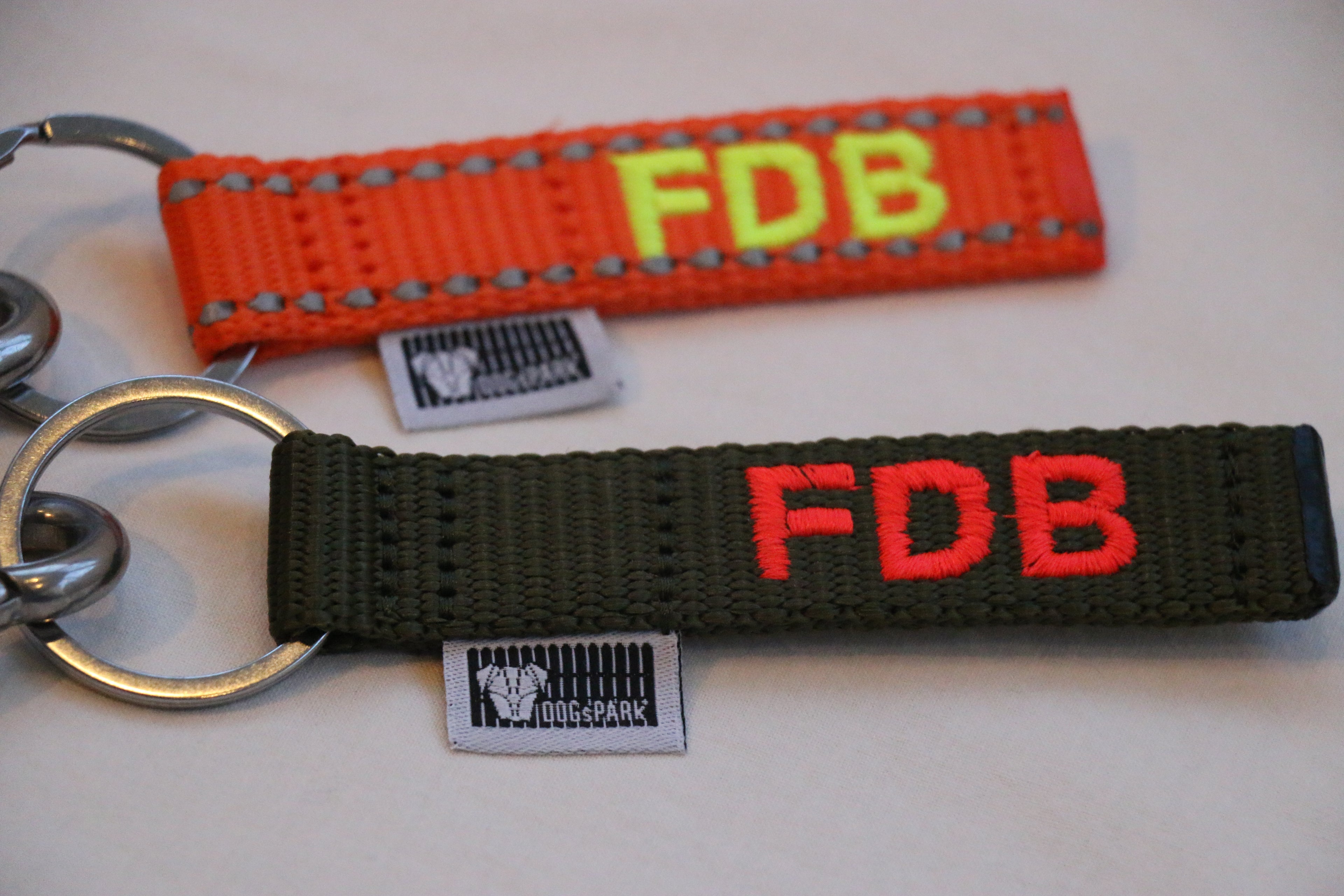 DOGsPARK Custom embroidered keychain. Handmade in Portugal